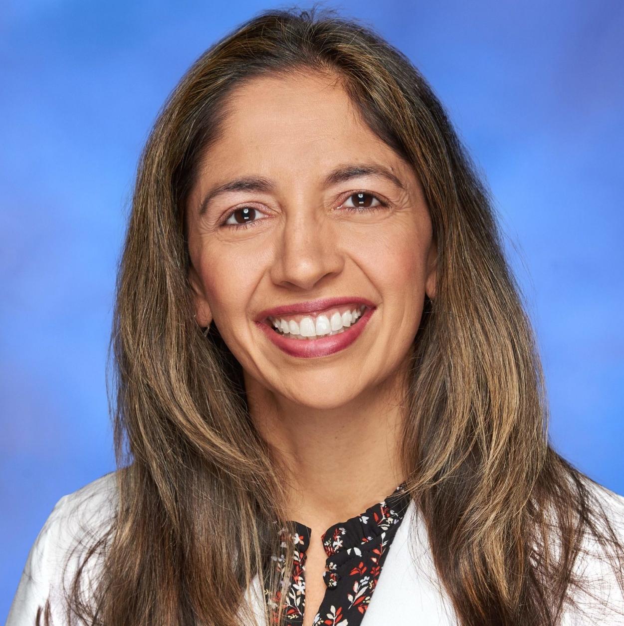 Gwinnett Clinic's Dr. Shveta Raju, MD, DipABOM, an internal medicine and obesity medicine physician.