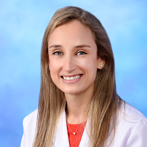 Gwinnett Clinic's Dr. Rachel Shah, MD, an internal medicine physician.