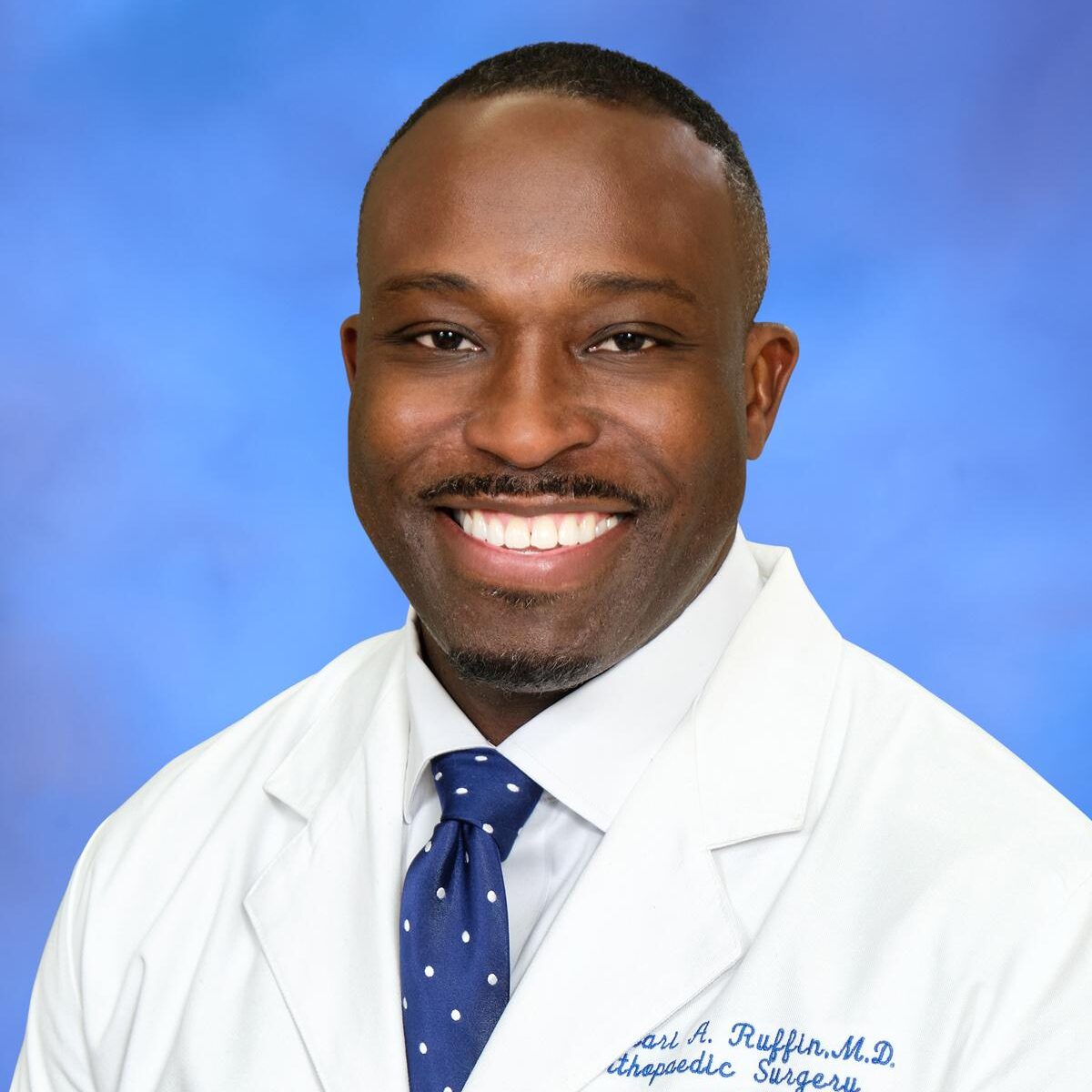 Gwinnett Clinic's orthopedic surgeon, Dr. Shomari Ruffin, MD.