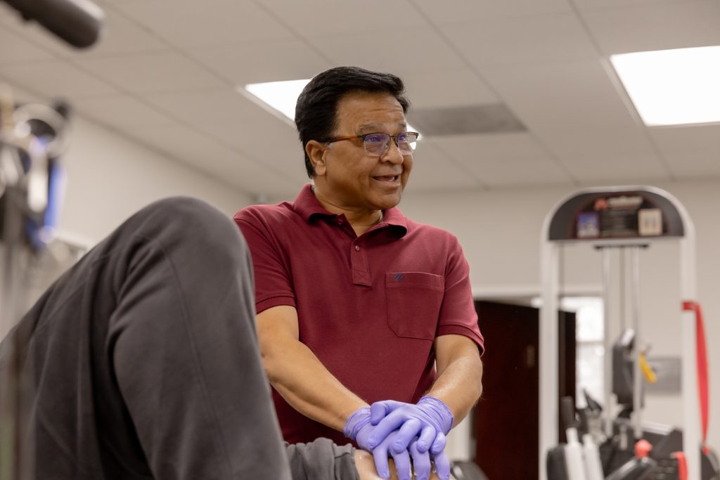 Gwinnett Clinic, Physical Therapy, Lawrenceville, Nishith Oza PTMSc